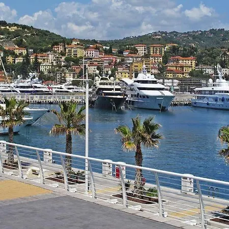 Vicino Al Mare Sulla Pista Ciclabile Апартаменты