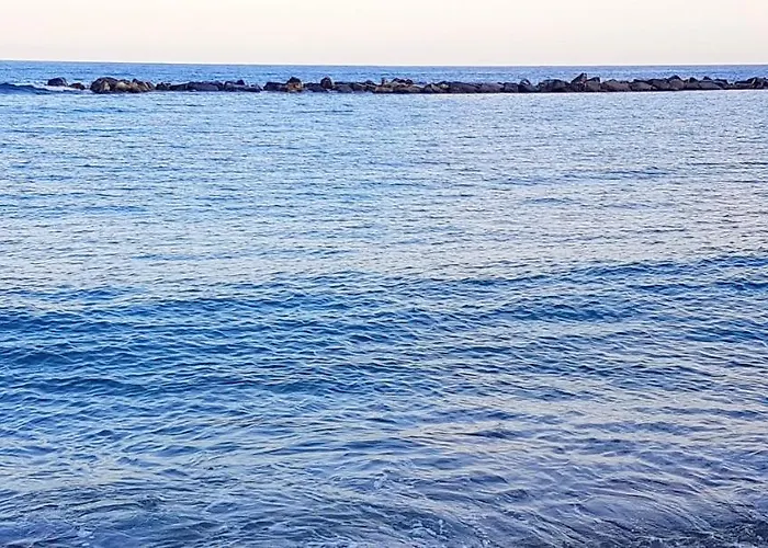 Vicino Al Mare Sulla Pista Ciclabile 아파트 *